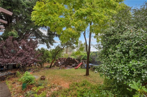 765 8Th Ave, Campbell River, BC 