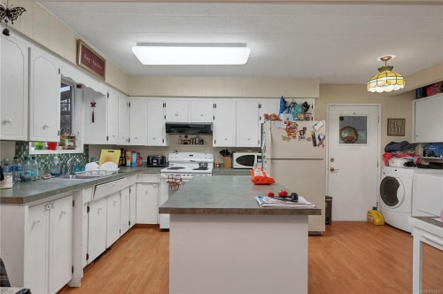 765 8Th Ave, Campbell River, BC 