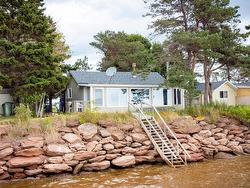 30 Margaret Lane  North Bedeque, PE C1N 4J9