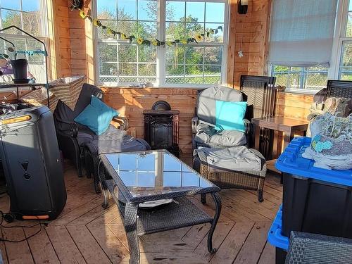 568 Seaview Drive, Upper North Sydney, NS 