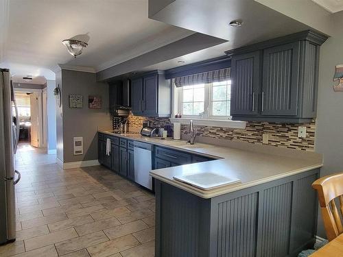 568 Seaview Drive, Upper North Sydney, NS 