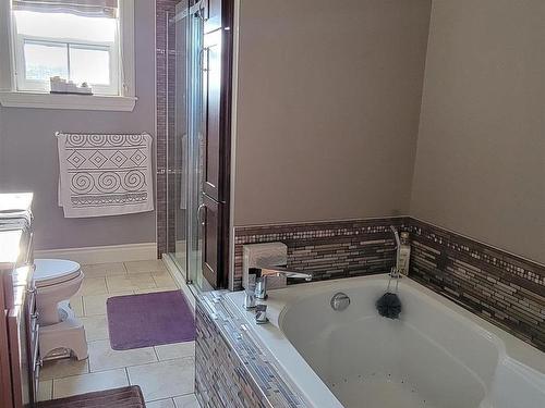 568 Seaview Drive, Upper North Sydney, NS 