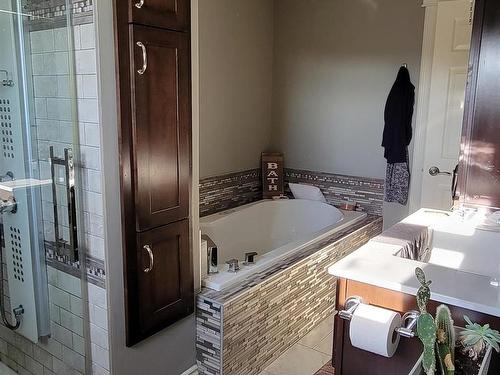 568 Seaview Drive, Upper North Sydney, NS 