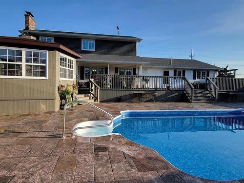 568 Seaview Drive, Upper North Sydney, NS 