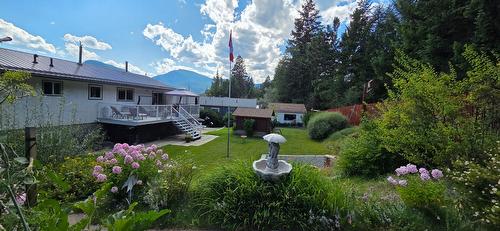 864 300Th Street, Kimberley, BC - Outdoor With Deck Patio Veranda