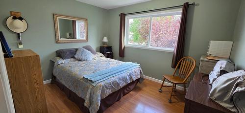 864 300Th Street, Kimberley, BC - Indoor Photo Showing Bedroom