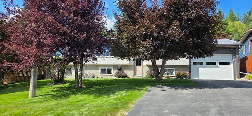 864 300Th Street, Kimberley, BC - Outdoor