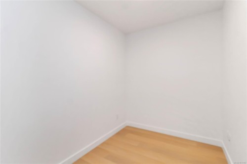 304-3564 A Ryder Hesjedal Way, Colwood, BC - Indoor Photo Showing Other Room