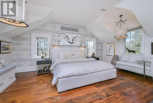 4075 The Grange Side Road E, Caledon, ON - Indoor Photo Showing Bedroom