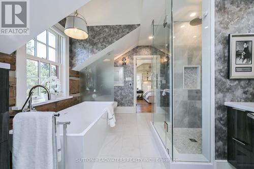 4075 The Grange Side Road E, Caledon, ON - Indoor Photo Showing Bathroom