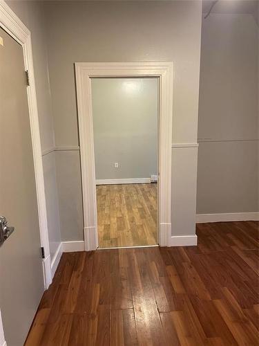 236 Nelson Street W, Virden, MB - Indoor Photo Showing Other Room