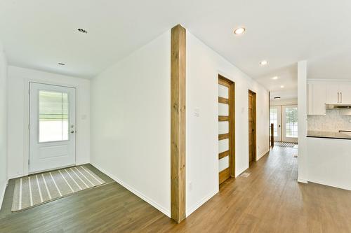 Hall d'entrée/Vestibule - 31Z  - 31Az Route 141, Coaticook, QC - Indoor