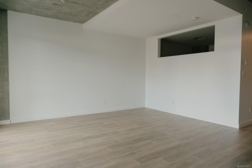 203-1097 View St, Victoria, BC - Indoor Photo Showing Other Room