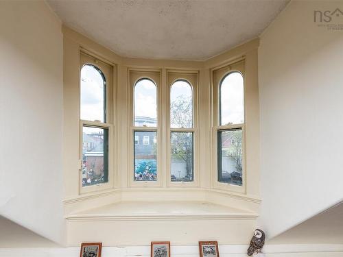 28 King Street, Lunenburg, NS 