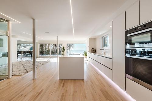 Kitchen - 21 Cours East Gables, Beaconsfield, QC - Indoor Photo Showing Kitchen
