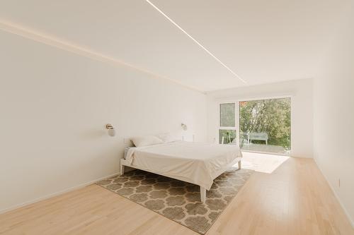 Bedroom - 21 Cours East Gables, Beaconsfield, QC - Indoor Photo Showing Bedroom