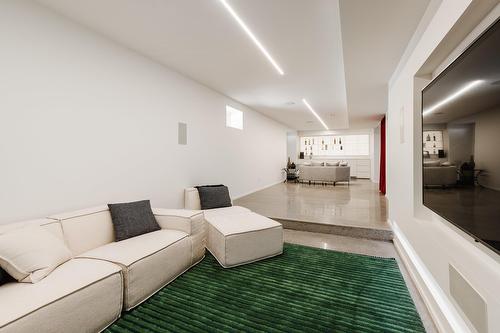 Cinéma maison - 21 Cours East Gables, Beaconsfield, QC - Indoor