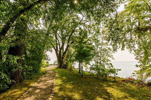 Waterfront - 21 Cours East Gables, Beaconsfield, QC - Outdoor