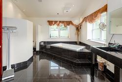 Salle de bains attenante à la CCP - 