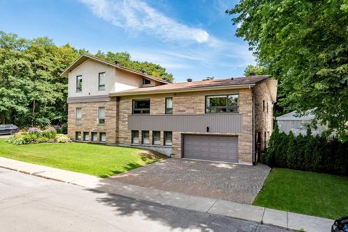 Garage - 16 Av. Devon, Westmount, QC - Outdoor With Facade