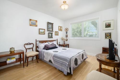 Chambre à coucher - 38 Av. Margaret-Ann, Beaconsfield, QC - Indoor Photo Showing Bedroom