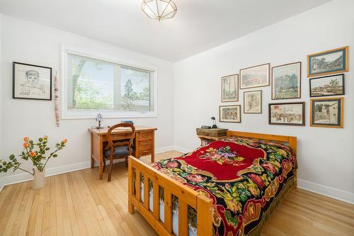 Chambre à coucher - 38 Av. Margaret-Ann, Beaconsfield, QC - Indoor Photo Showing Bedroom