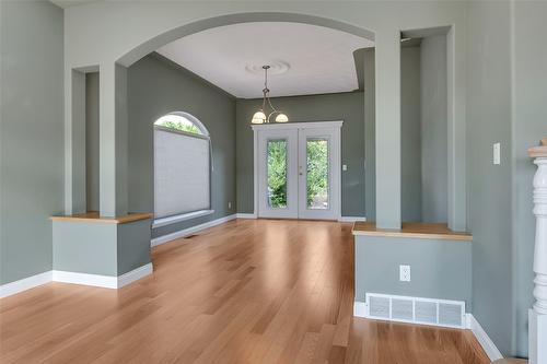 2317 Teal Place, Vernon, BC - Indoor Photo Showing Other Room