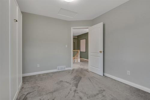 2317 Teal Place, Vernon, BC - Indoor Photo Showing Other Room