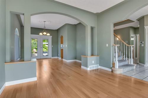 2317 Teal Place, Vernon, BC - Indoor Photo Showing Other Room