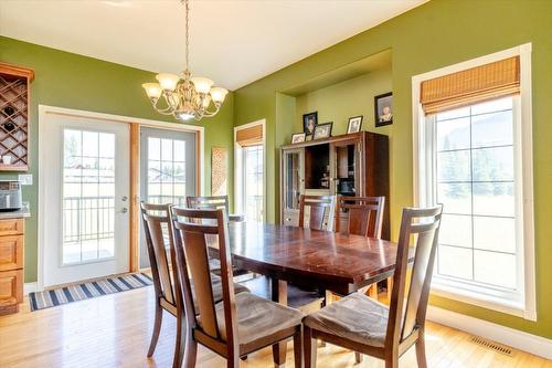 1213 Valley View Drive, Sparwood, BC - Indoor Photo Showing Dining Room