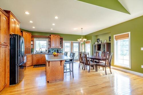 1213 Valley View Drive, Sparwood, BC - Indoor