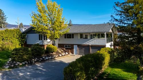 580 Kelview Road  West Kelowna, BC V1Z 1E3