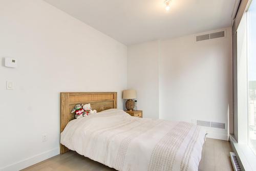 Bedroom - 2708-1400 Boul. René-Lévesque O., Montréal (Ville-Marie), QC - Indoor Photo Showing Bedroom