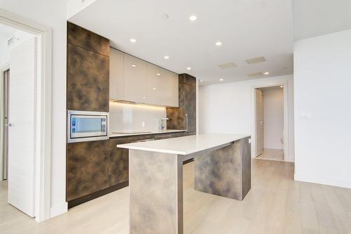 Kitchen - 2708-1400 Boul. René-Lévesque O., Montréal (Ville-Marie), QC - Indoor Photo Showing Kitchen