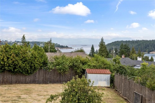 1968 Estevan Rd, Nanaimo, BC 