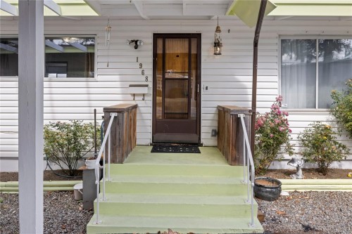 1968 Estevan Rd, Nanaimo, BC 