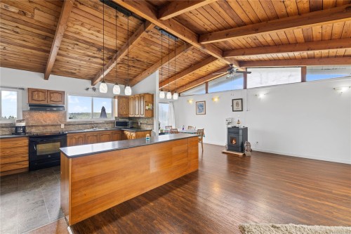 1968 Estevan Rd, Nanaimo, BC 