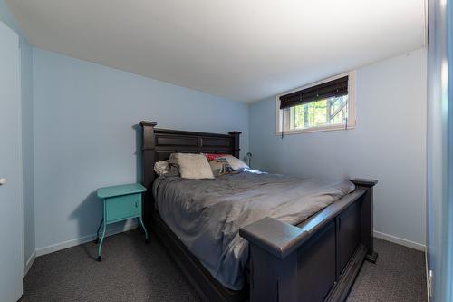 Logement - 208  - 210 Ch. Boulanger, Sutton, QC - Indoor Photo Showing Bedroom