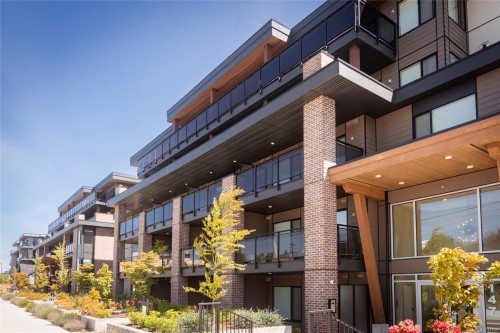 206-135 Haliburton St  Nanaimo, BC V9R 4V9