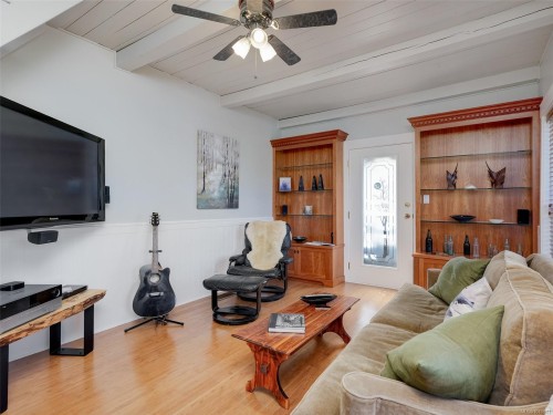 2391 Shawnigan Lake Rd, Shawnigan Lake, BC 