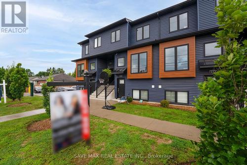 211 - 781 CLARE AVENUE E  Welland, ON L3C 0K1