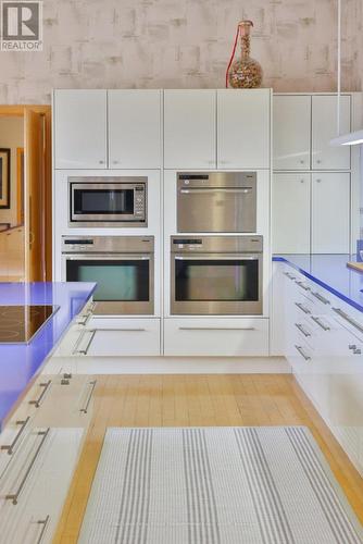 937 Whittier Crescent, Mississauga, ON - Indoor Photo Showing Kitchen