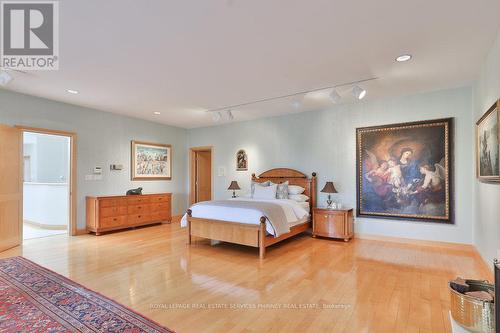 937 Whittier Crescent, Mississauga, ON - Indoor Photo Showing Bedroom