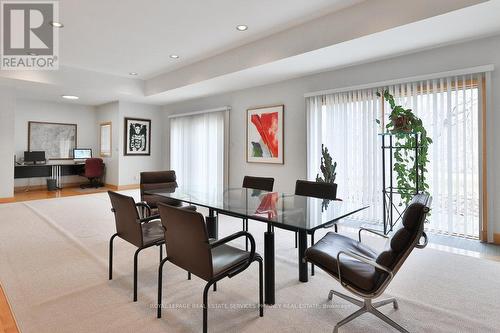 937 Whittier Crescent, Mississauga, ON - Indoor Photo Showing Dining Room