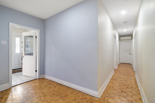 Mud Room - 2145  - 2151 Rue Bonin, Montréal (Saint-Laurent), QC - Indoor Photo Showing Other Room