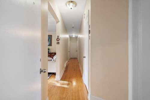 Mud Room - 2145  - 2151 Rue Bonin, Montréal (Saint-Laurent), QC - Indoor Photo Showing Other Room