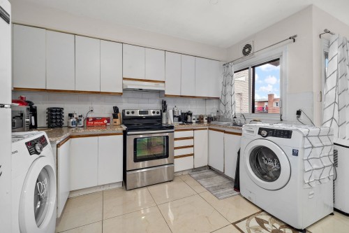 Kitchen - 2145  - 2151 Rue Bonin, Montréal (Saint-Laurent), QC - Indoor Photo Showing Laundry Room