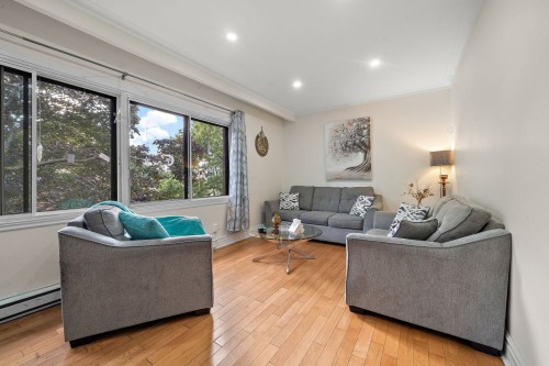 Living Room - 2145  - 2151 Rue Bonin, Montréal (Saint-Laurent), QC - Indoor Photo Showing Living Room