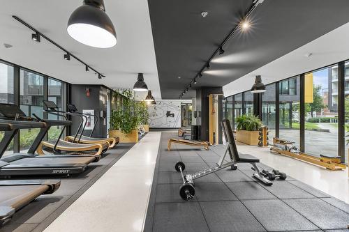 Exercise room - 504-75 Rue De Castelnau O., Montréal (Villeray/Saint-Michel/Parc-Extension), QC - Indoor Photo Showing Gym Room