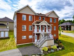 138  - 148 Rue Ovila-Bergeron  Magog, QC J1X 7L4